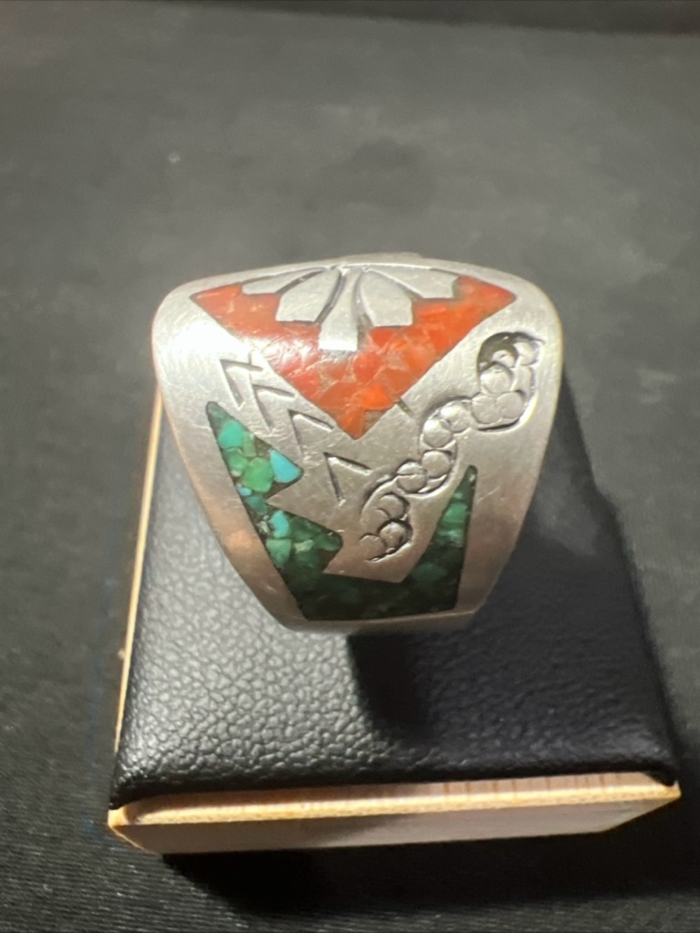 Vintage Navajo .925 Silver Turquoise & Coral Chip Inlay Ring Signed Size 9.75 - Picture 2 of 7